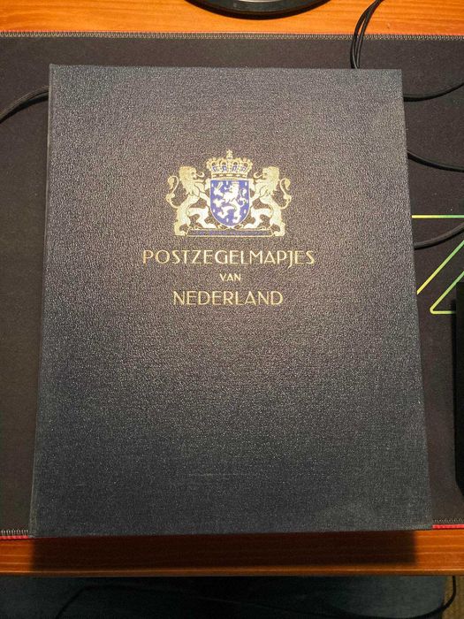 Álbum Selos colecionáveis DAVO Nederland Anos 92 - 94