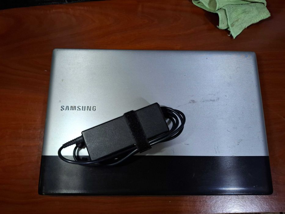 Samsung RV511 Intel i5 | 6GB RAM | SSD Rápido | Windows 11