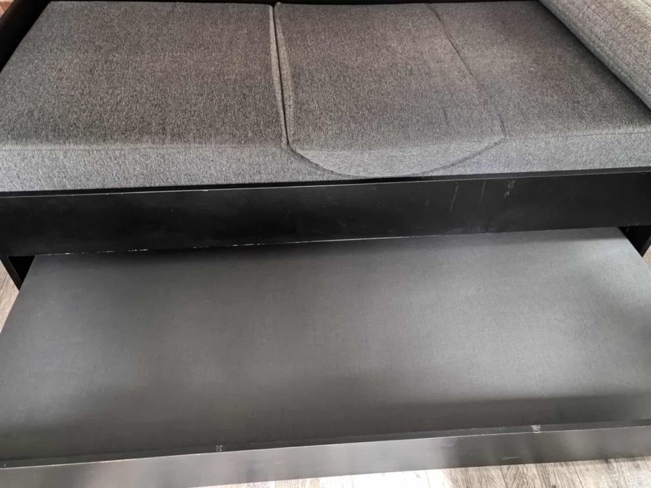 Łóżko oraz biurko Vox