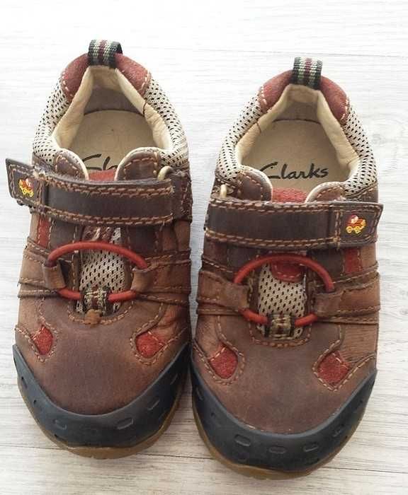 Clarks Brązowe skórzane adidaski 5.5