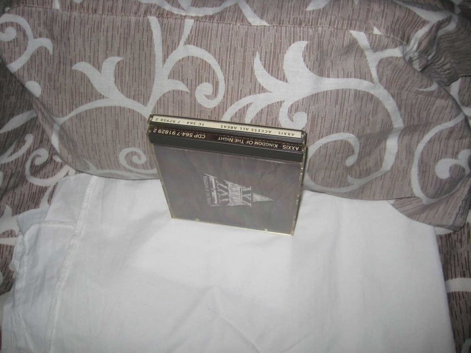 Фирменные диски Axxis ( 2 диска, цена за оба )