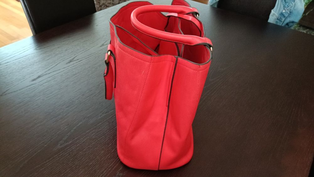 Mala de Senhora cor Coral