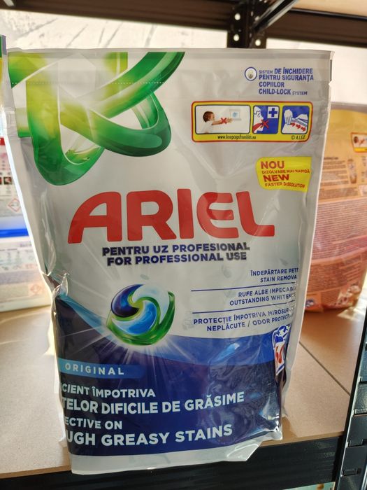 Kapsułki do prania Ariel Uniwersał 60 Pods