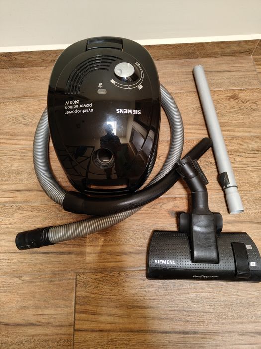 Odkurzacz   Siemens 2400 Wat