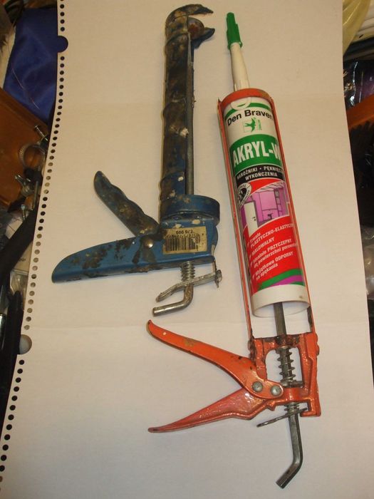 Nóż do płytek używany