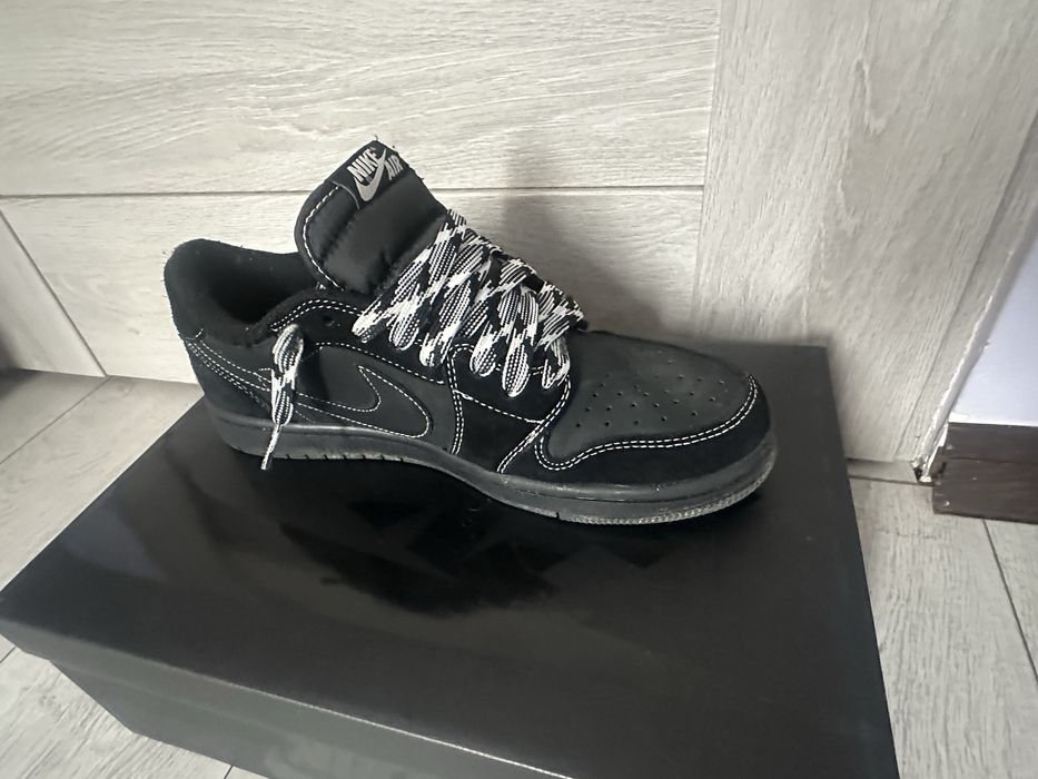 Travis Scott x air jordan 1 low og sp Black Phantom