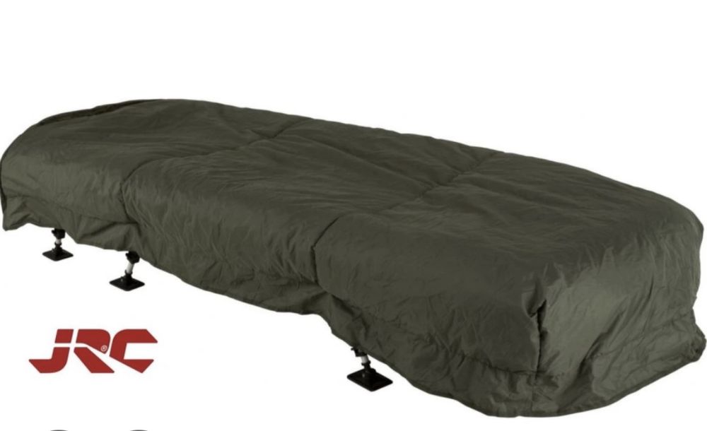 JRC Polarowe przykrycie do łóżka karpiowego JRC Defender do spiwora