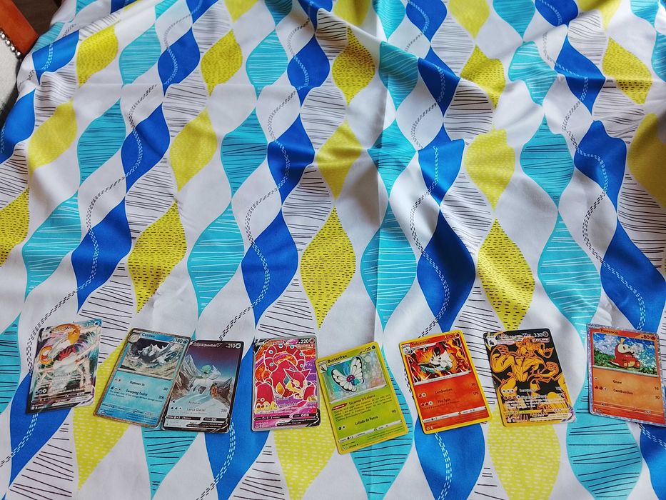 Cartas pokemon repetidas