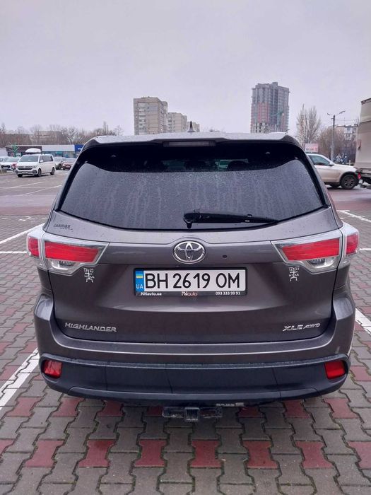 Toyota Highlander 2015 VIN 5TDJKRFH7FS132825 фото оголошення 6 з 13