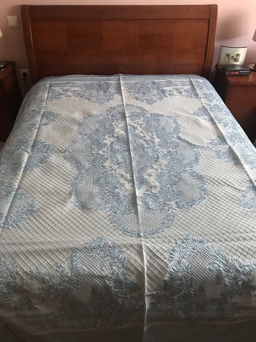 Colcha nova  cama casal