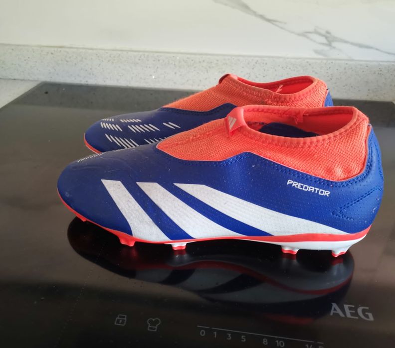 Vendo chuteiras Novas