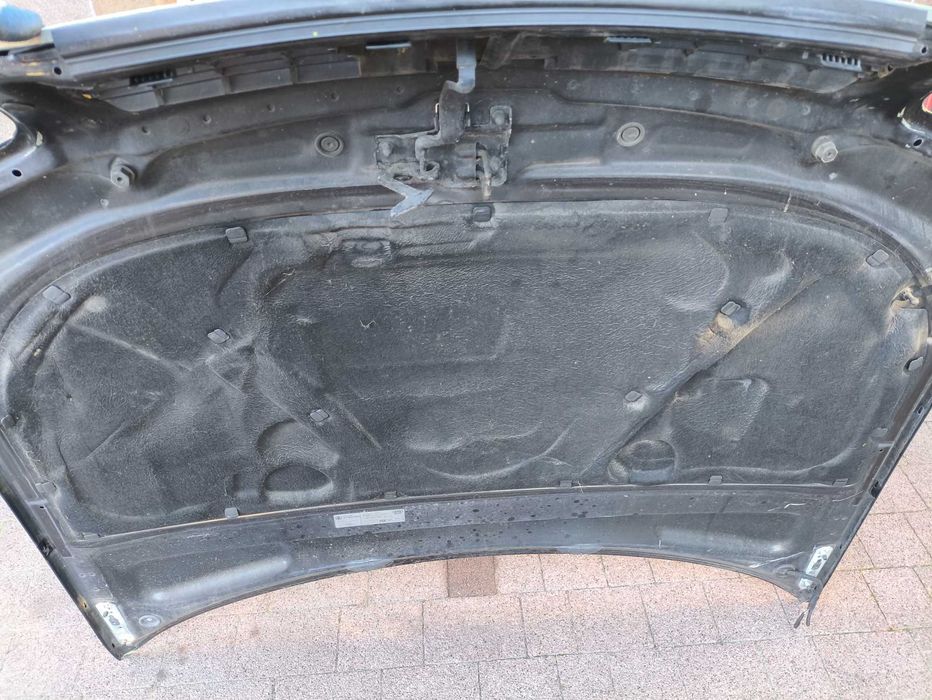 Maska Przednia Audi A4 B6 Kolor Czarny LZ9W