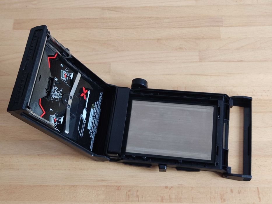 Mamiya RZ67 Polaroid Back + Pistol Grip64298013473027124