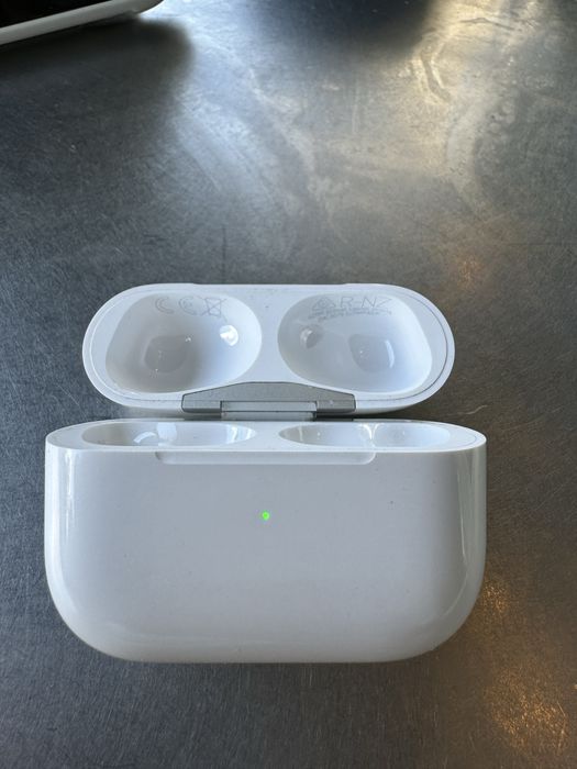 Кейс Apple AirPods Pro 2 Case