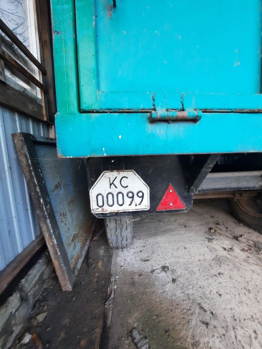 Причеп тракторний / прицеп тракторный