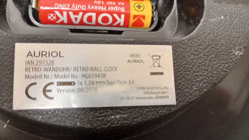 Zegar retro kwarcowy