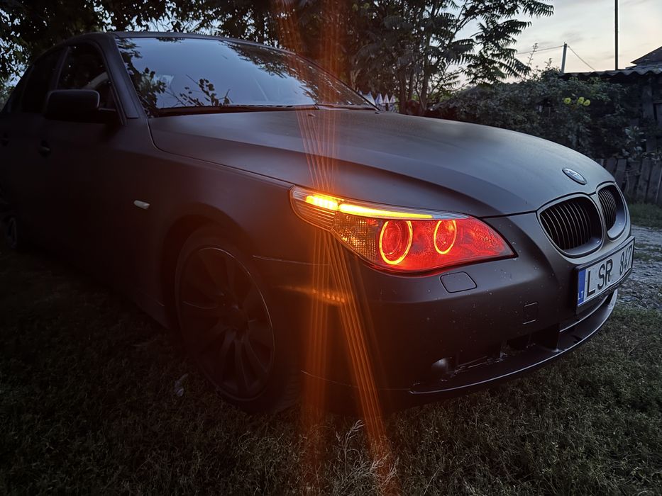 Продам БМВ Е60 530d