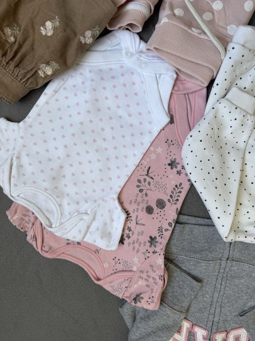 Милий набір одягу для дівчинки zara f&f next 0-3 місяців кофтинки штанці чоловічки боді