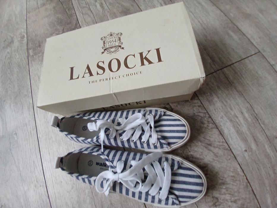 Buty sneakersy halówki trampki 37