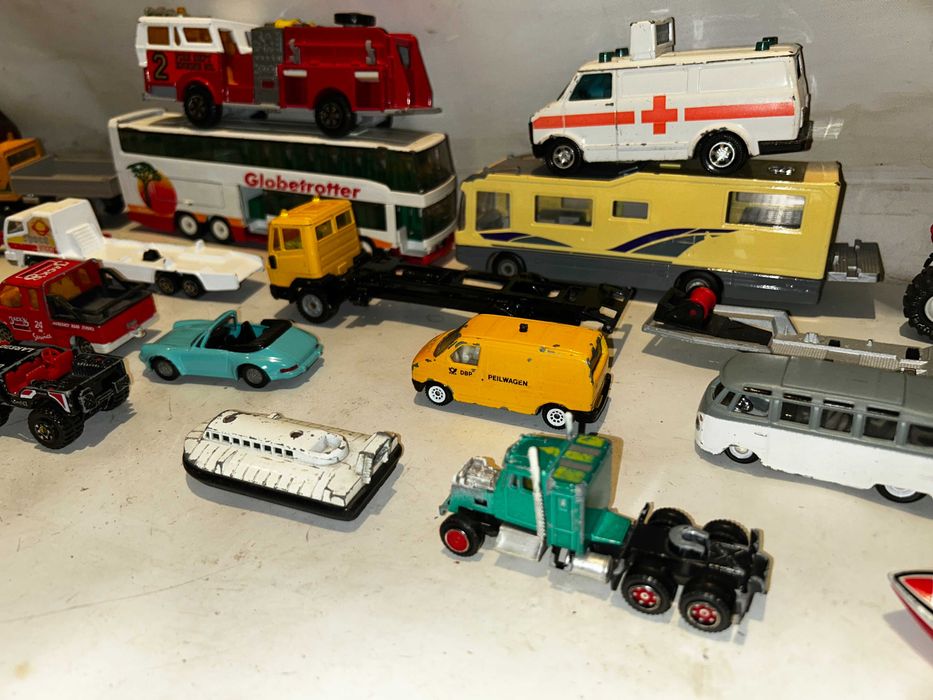 Autka,samochodziki MATCHBOX,Siku,MAJORETTE,Welly - 20 sztuk