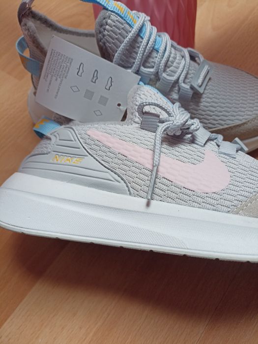 *36*Nowe sneakersy Nike