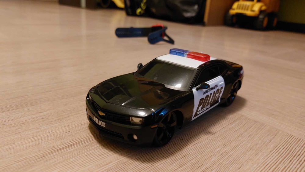 Машинка Maisto Chevrolet Camaro SS RS Police, 1:24, Світло і звук