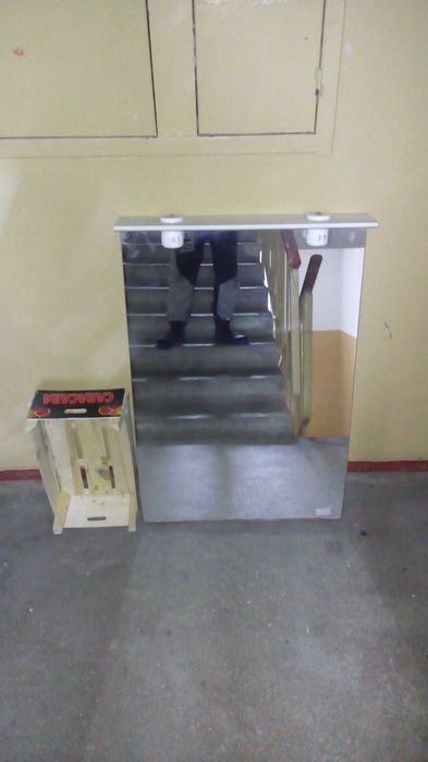 Зеркало 100 * 70см на панели с двумя лампами