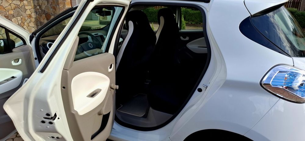 Продам Renault Zoe 41kw