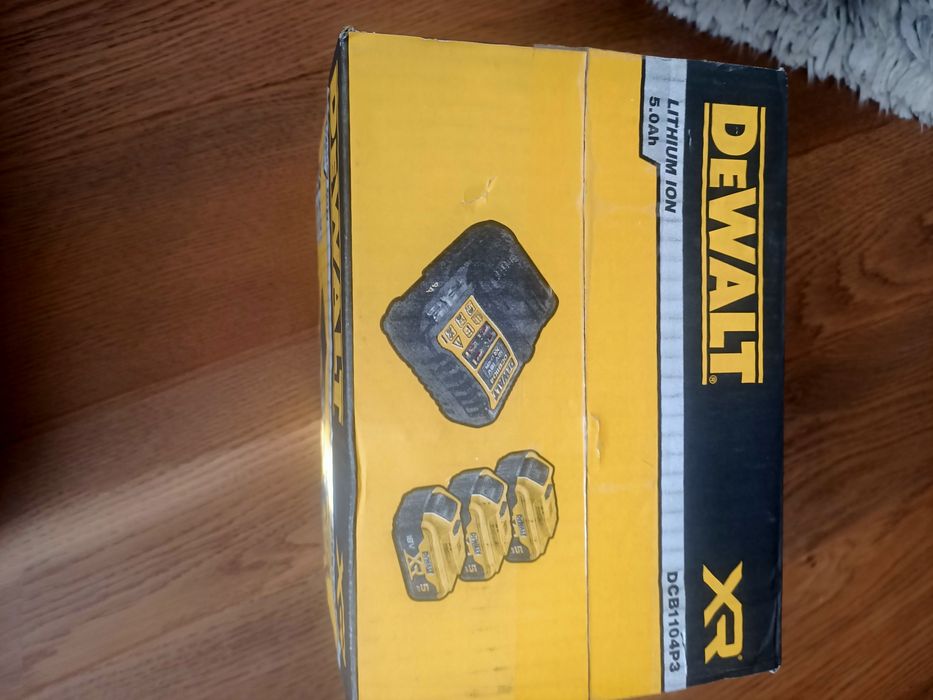 Nowy 25 oryginalny Zestaw baterii DCB1104P3 DeWalt 3x 5ah +ładowarka