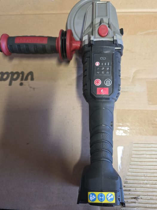 Akum. Szlifierka kątowa Parkside Performance Uszkodzona