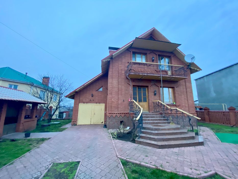 Продается добротный 2 этажный дом в Широкой балке с участком 10 сот.С2