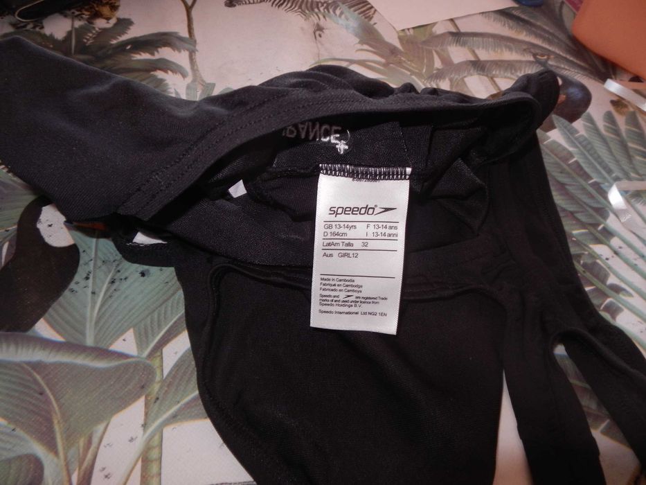 Wyprzedaż->Speedo strój jednoczęściowy rozmiar 164