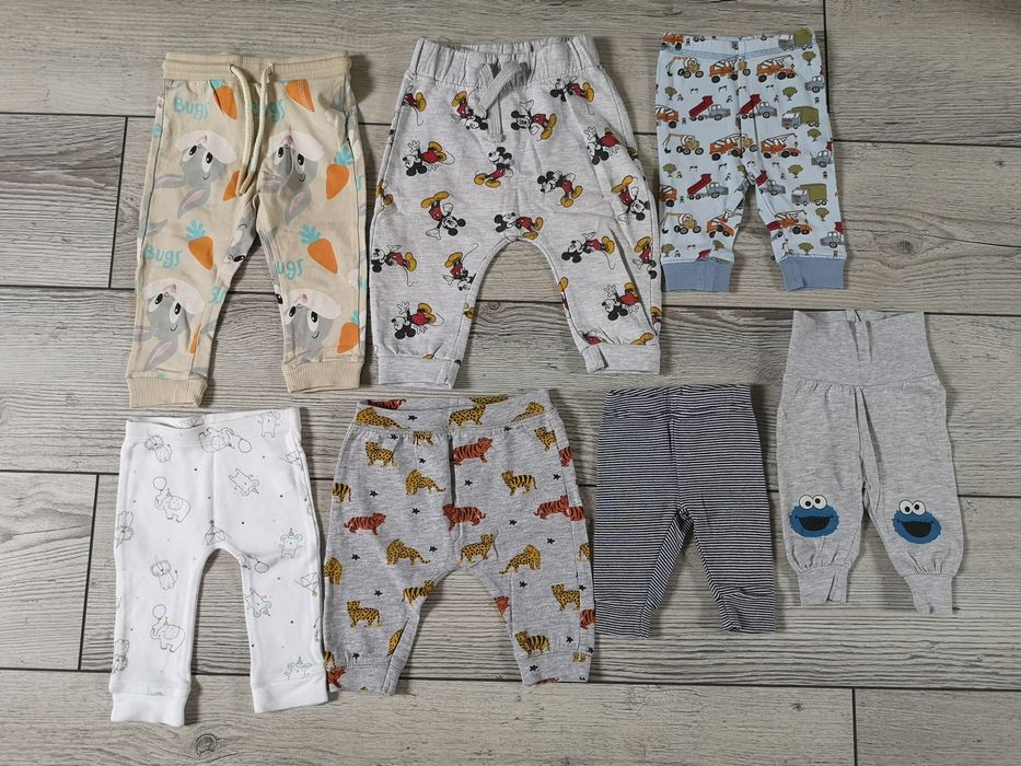 Czapka niemowlęca, paka ubranek