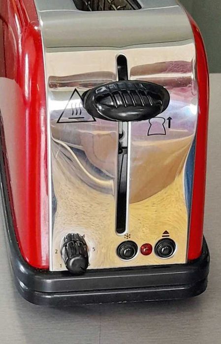 Torradeira 'Russell Hobbs'