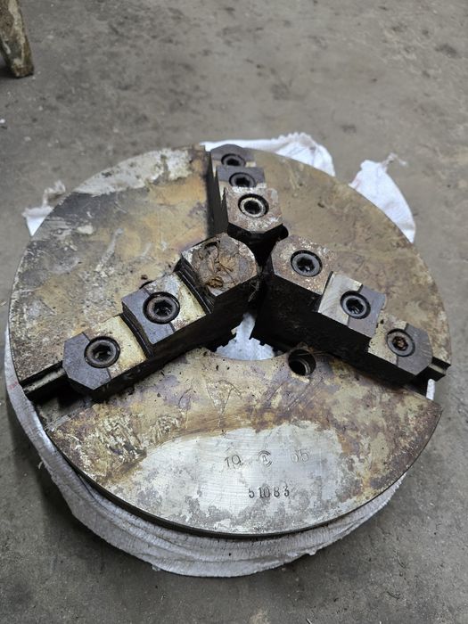 Токарний патрон 320мм