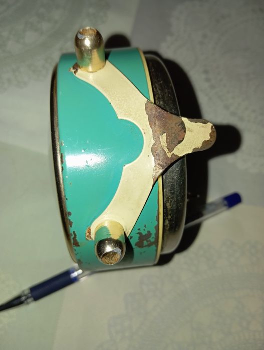 Будильник " Ростов" времён СССР