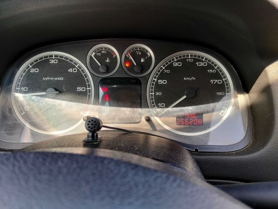 Peugeot 307 Break 1.4 HDi (2003) – Muito Económica, Revisão e IPO Feitas