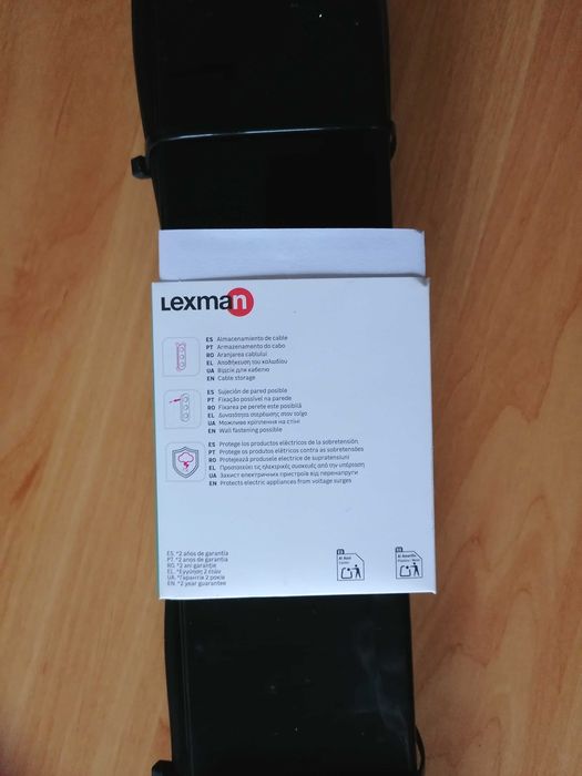 Extensão NOVA Lexman 8 tomadas e 2 USB