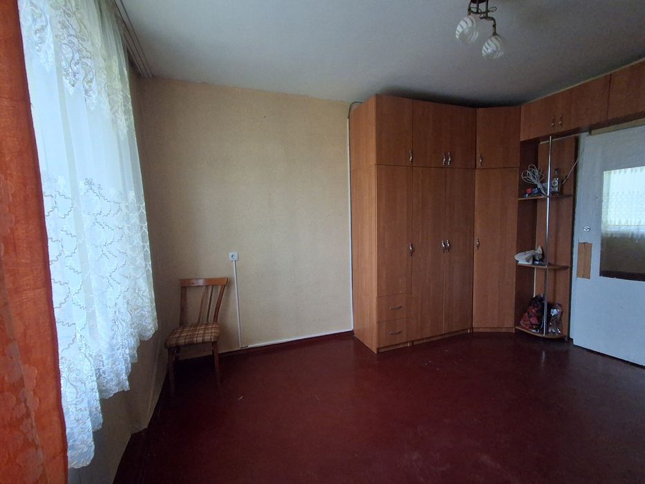 Продаж кімнати в гуртожитку.