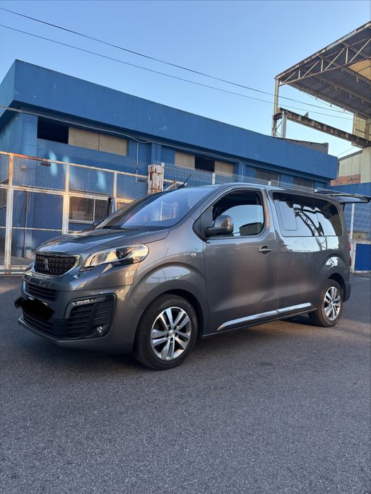 Peugeot Traveller Allure