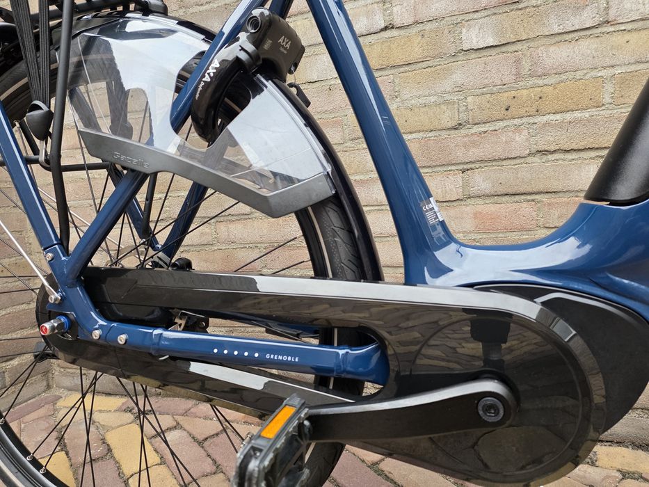 Rower Elektryczny Gazelle Grenoble HMB Smart 2025