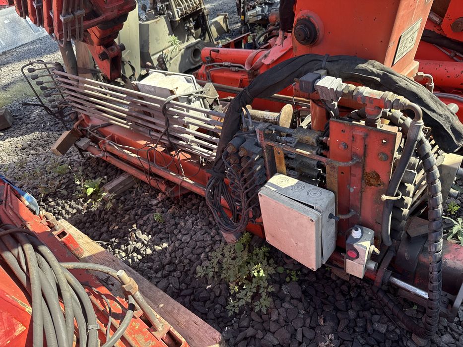 Кран маніпулятор евакуаторний