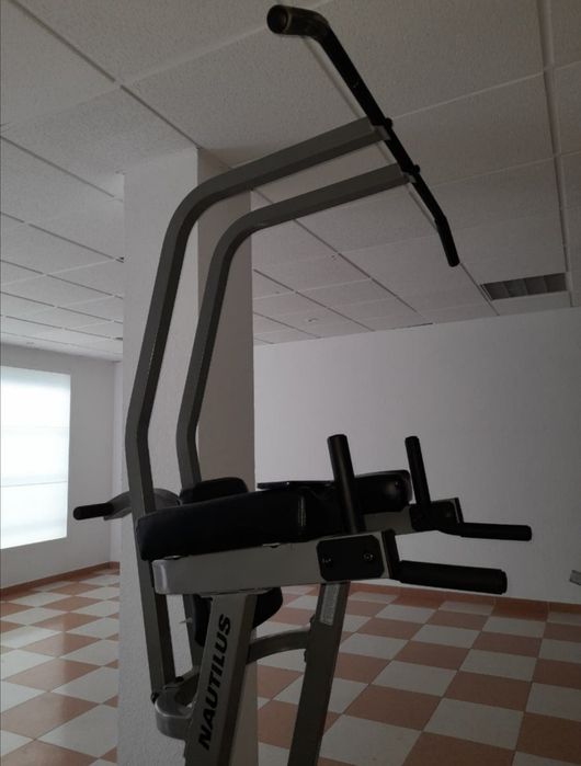 Troco cadeira romana/musculação