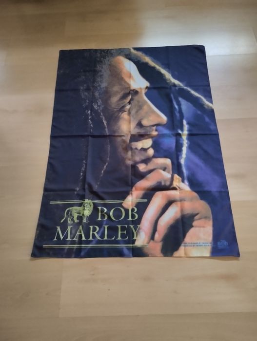 Posters/Flags em Tecido - vários cantores