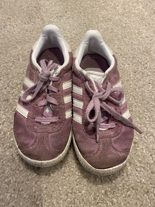 Sapatilhas Adidas Gazelle rosa tam 27