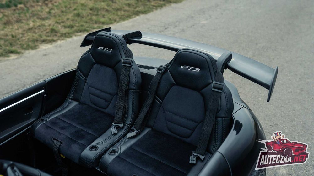 Mocne autko na akumulator PORSCHE 911 dla dzieci+ PILOT 4x4 mp3 lakier