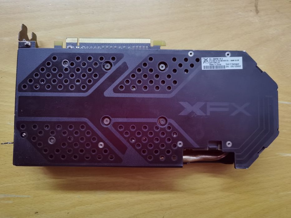 Placa gráfica XFX AMD Radeon™ RX 580 GTS XXX Edition 8GB