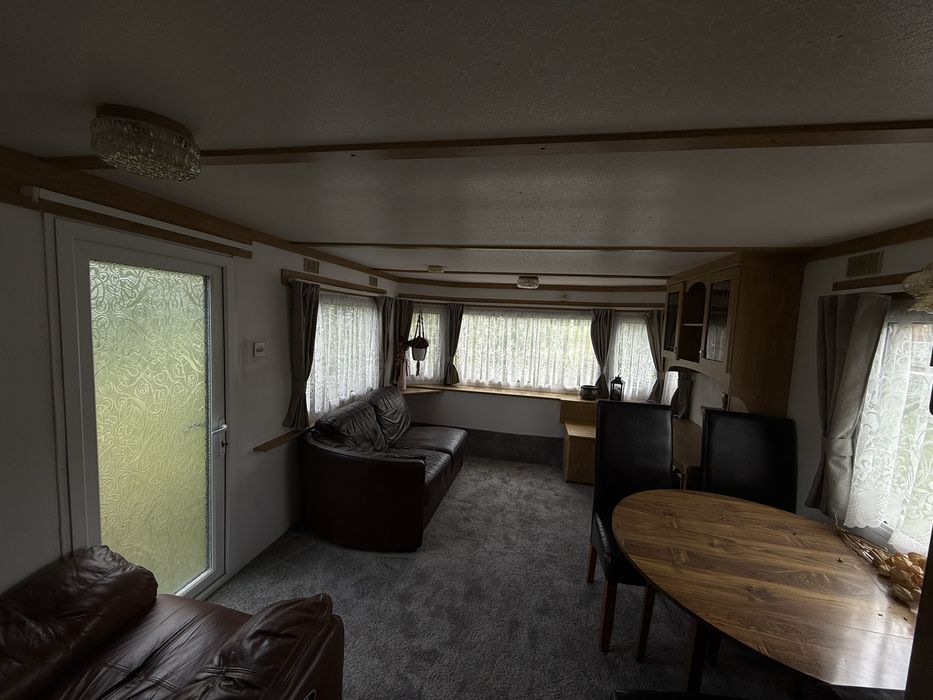 działka 10ar UZBROJONA z domkiem holenderskim obok Torunia