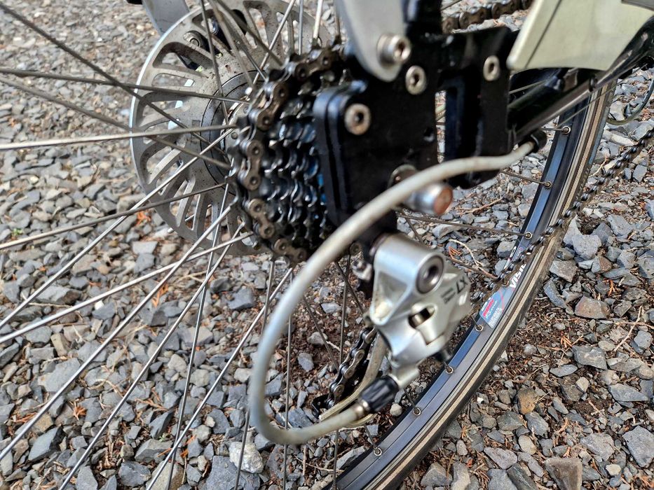 Gazelle Medeo Trekking | Rama 57 cm | 27 Biegów Shimano Alivio
