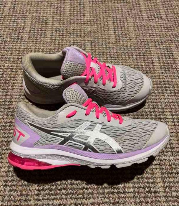 Кроссовки ASICS Стелька 24.5